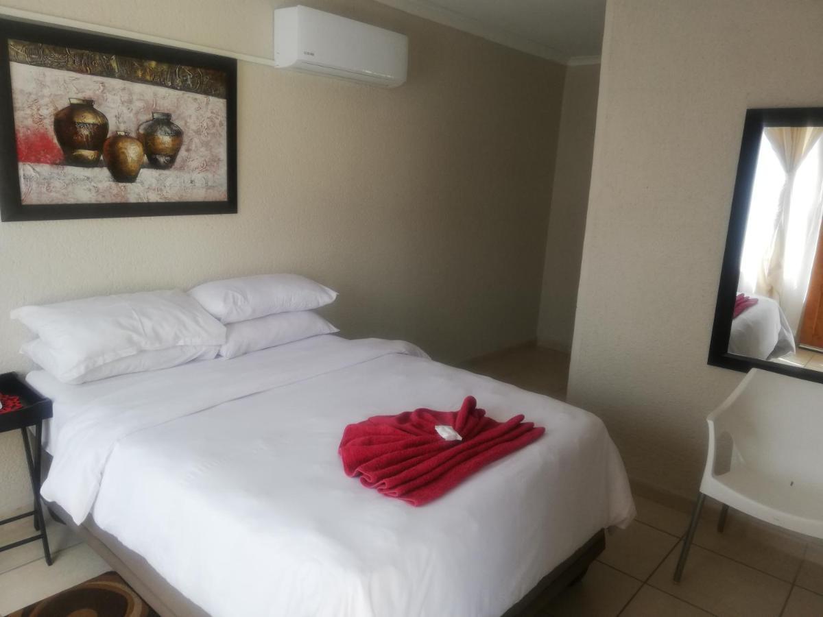 Btv Guesthouse Hazyview Eksteriør bilde